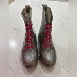 Western Chief Silver Rain Boots with Pink Laces Girls size 12